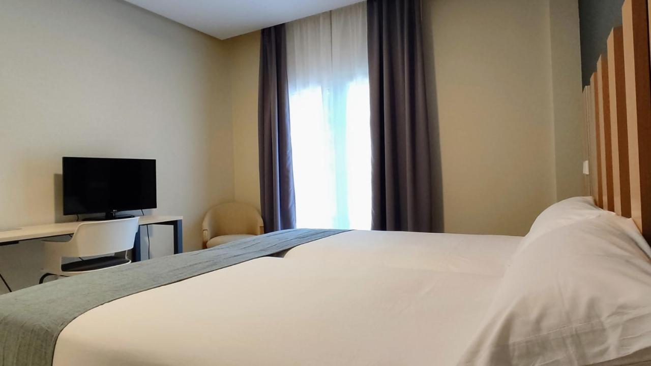 Smart Hotel La Sagra 云科斯 外观 照片